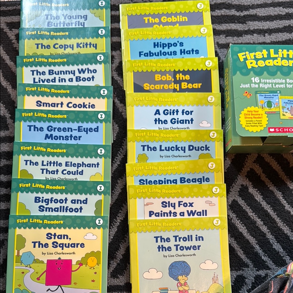 Scholastic First Little Readers Set - Green and Yellow level I and J